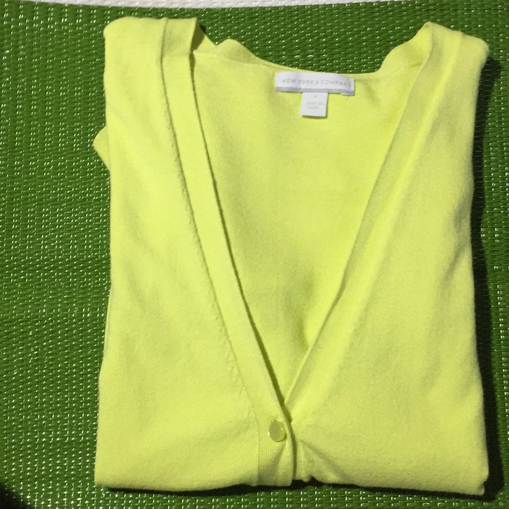 Cardigan in coral green color